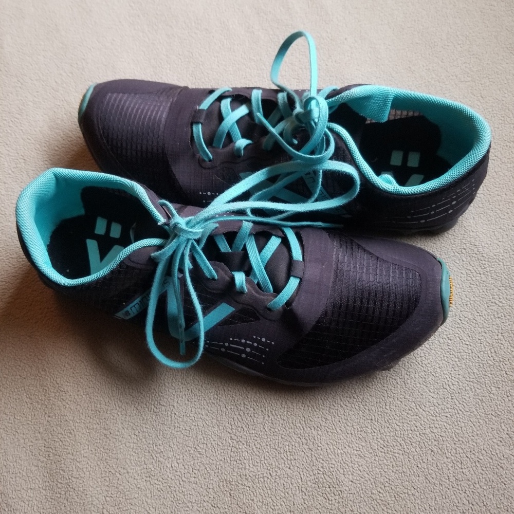 New Balance Minimus VibramZero Trail Running Shoes